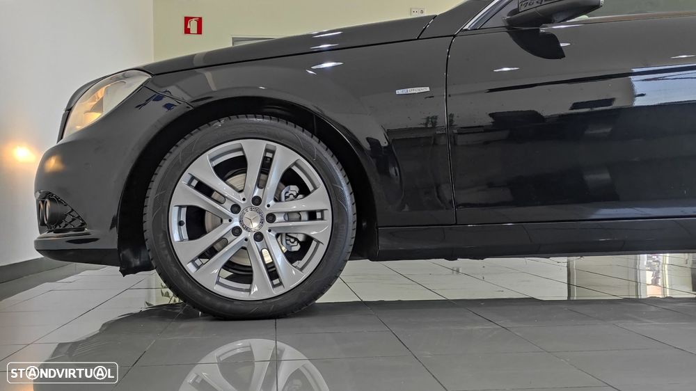 Mercedes-Benz C 220 CDi Avantgarde BlueEfficiency - 41