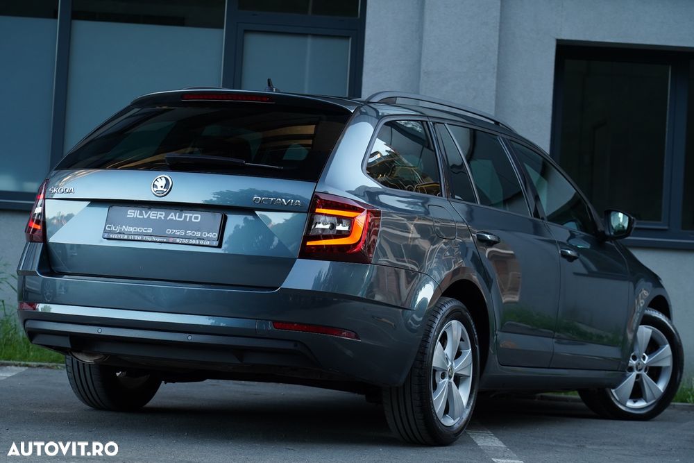 Skoda Octavia 2.0 TDI DSG Edition - 27