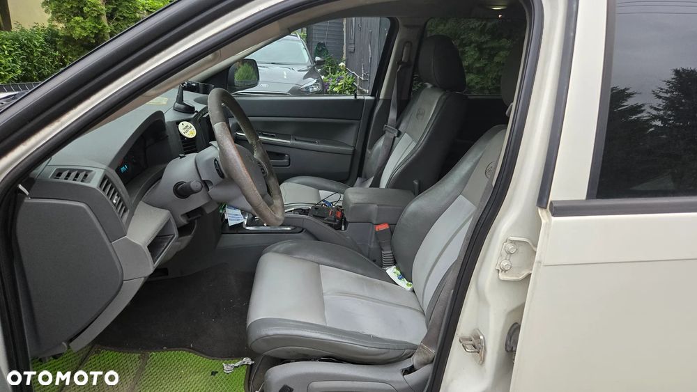 Jeep Grand Cherokee 3.7 4x4 Laredo - 17