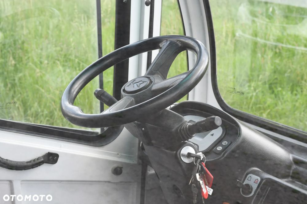 Piaggio Porter - 12