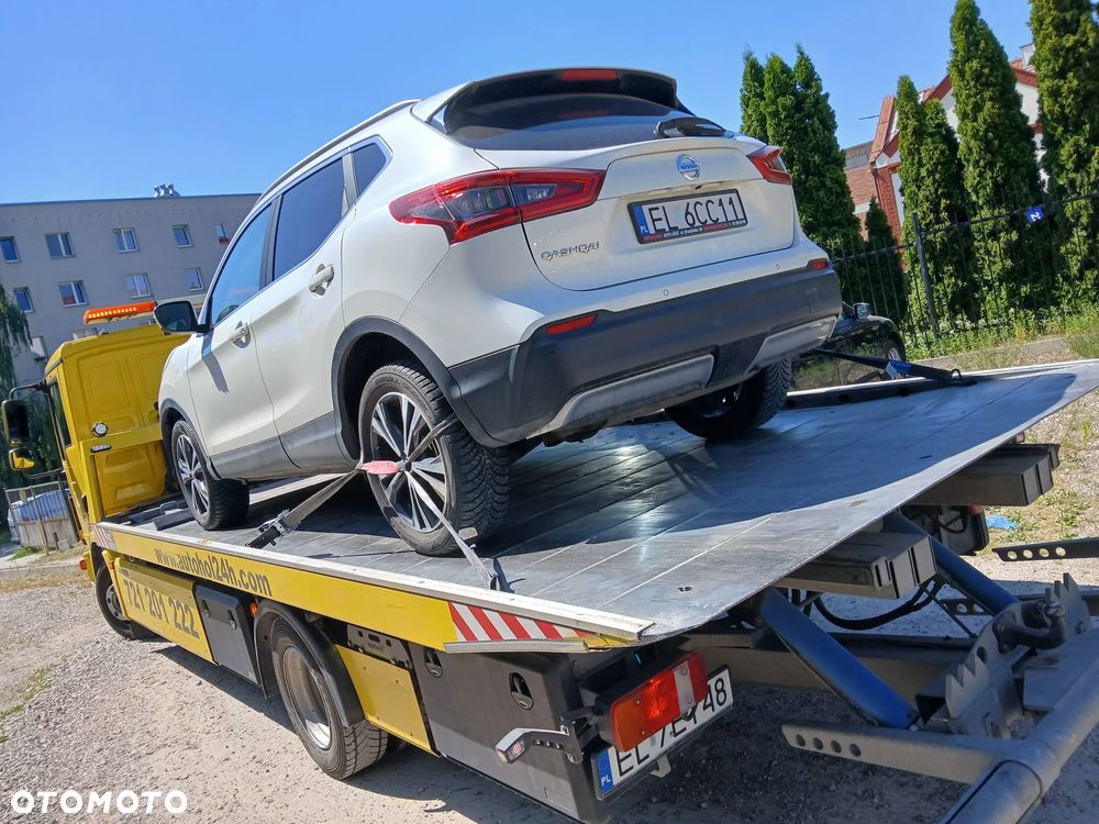 Nissan Qashqai 1.3 DIG-T Acenta DCT - 2