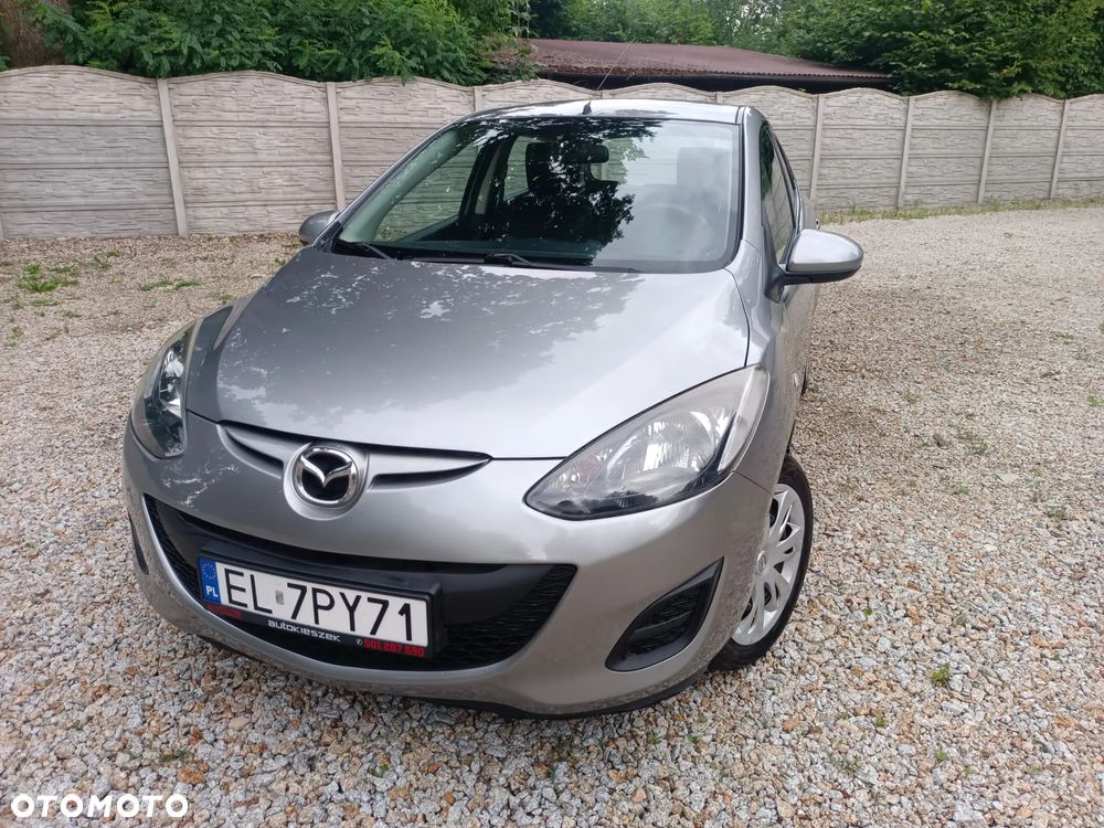Mazda 2 - 8