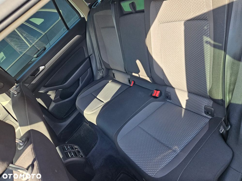 Volkswagen Passat 1.4 TSI BMT ACT Comfortline - 10