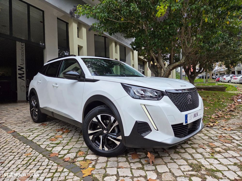 Peugeot 2008 PureTech 130 EAT8 Allure - 2