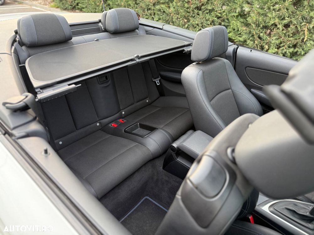 BMW Seria 1 118i Aut. Edition Sport - 10