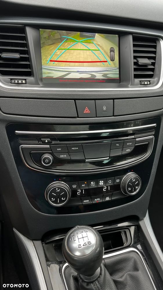 Peugeot 508 1.6 e-THP Allure S&S - 12