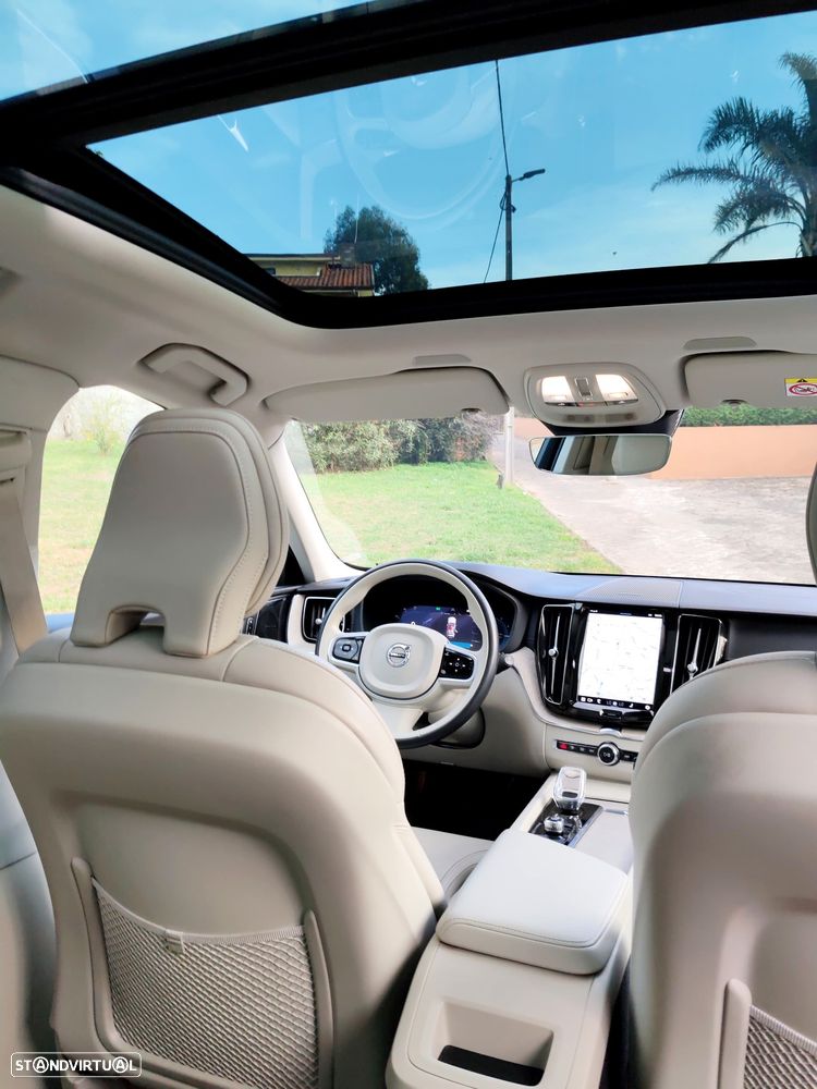 Volvo XC 60 2.0 T8 PHEV Inscription Expression AWD - 17