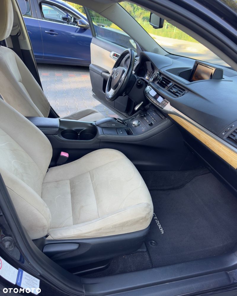Lexus CT 200h Classic - 15