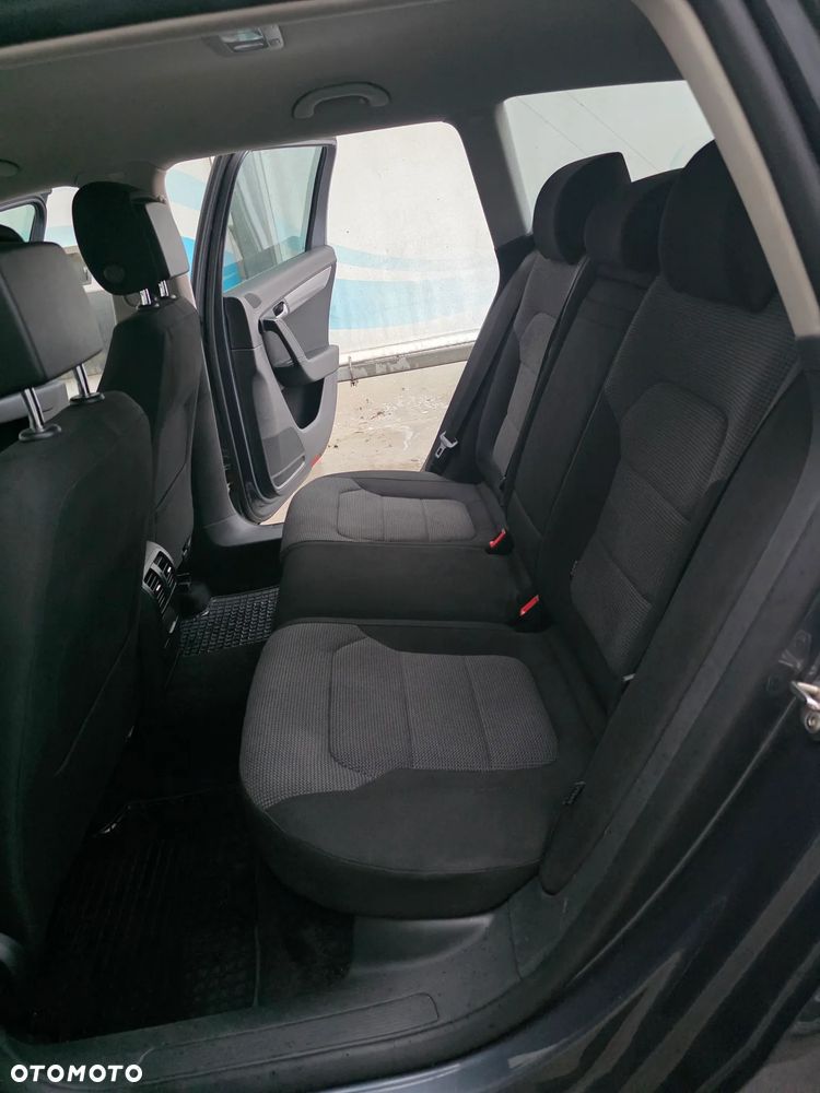 Volkswagen Passat 2.0 TDI DPF Comfortline DSG - 4