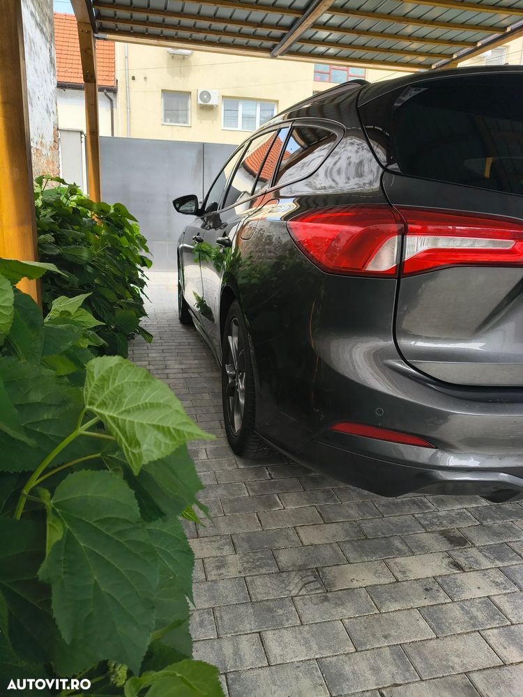 Ford Focus - 5