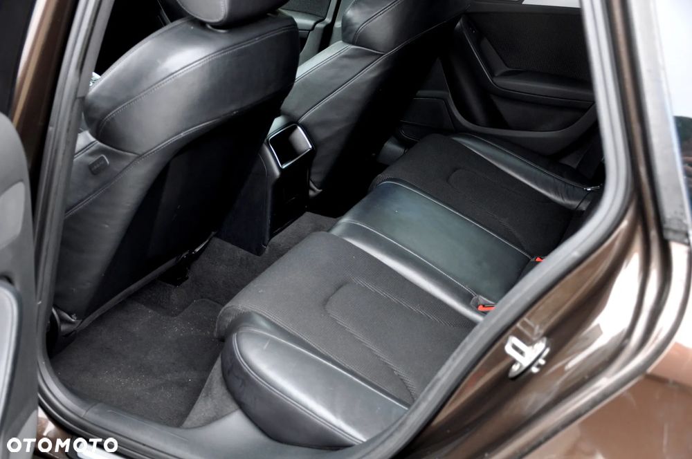 Audi A4 Avant 2.0 TDI DPF S line Sportpaket (plus) - 28