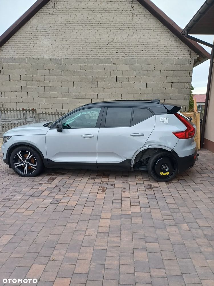 Volvo XC 40 - 6