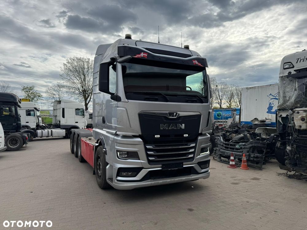 MAN TGX 33.520  8x4 - 5