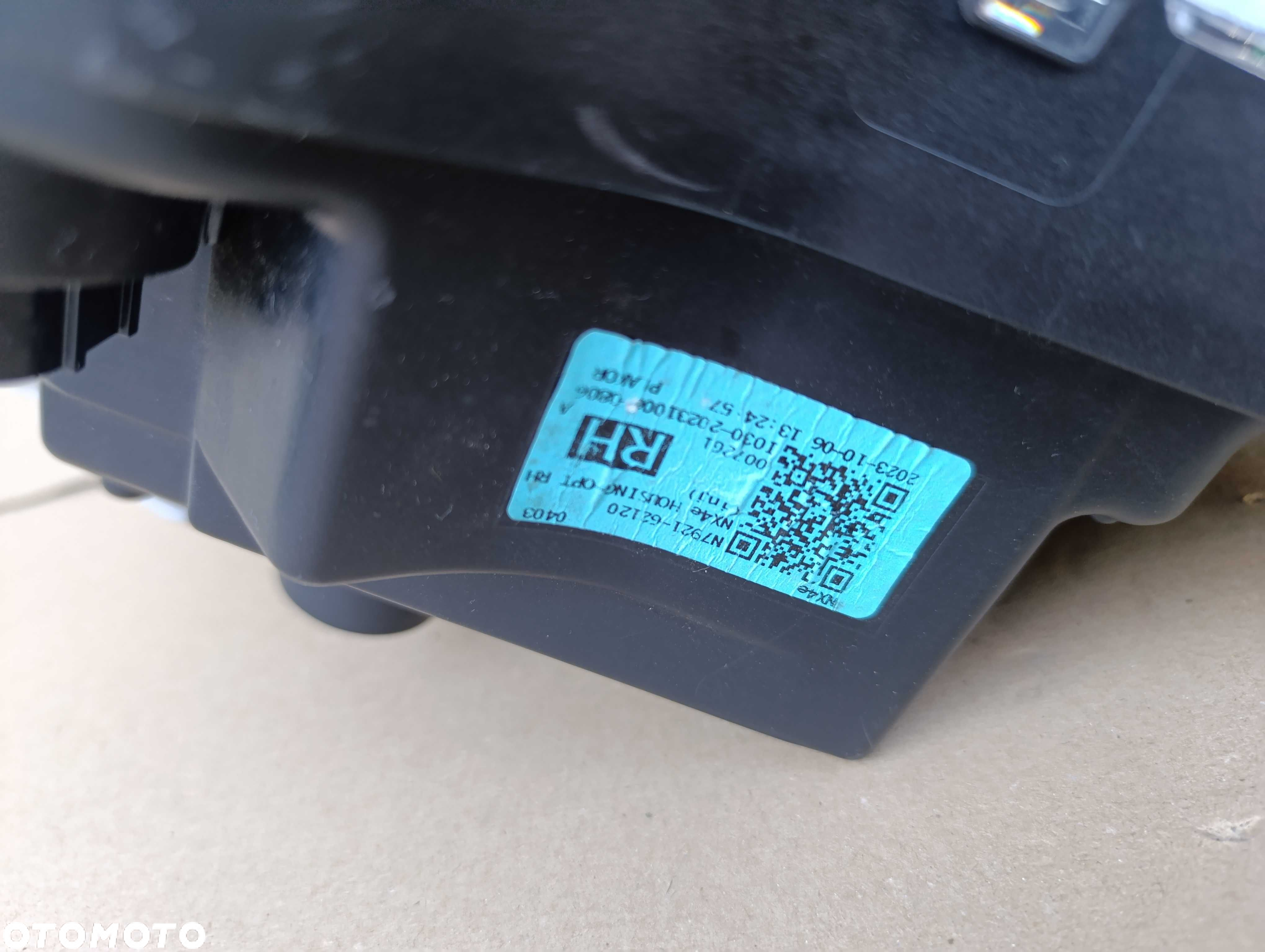 Hyundai Tucson IV Lampa lewa prawa halogen LED DRL reflektor halogeny - 4