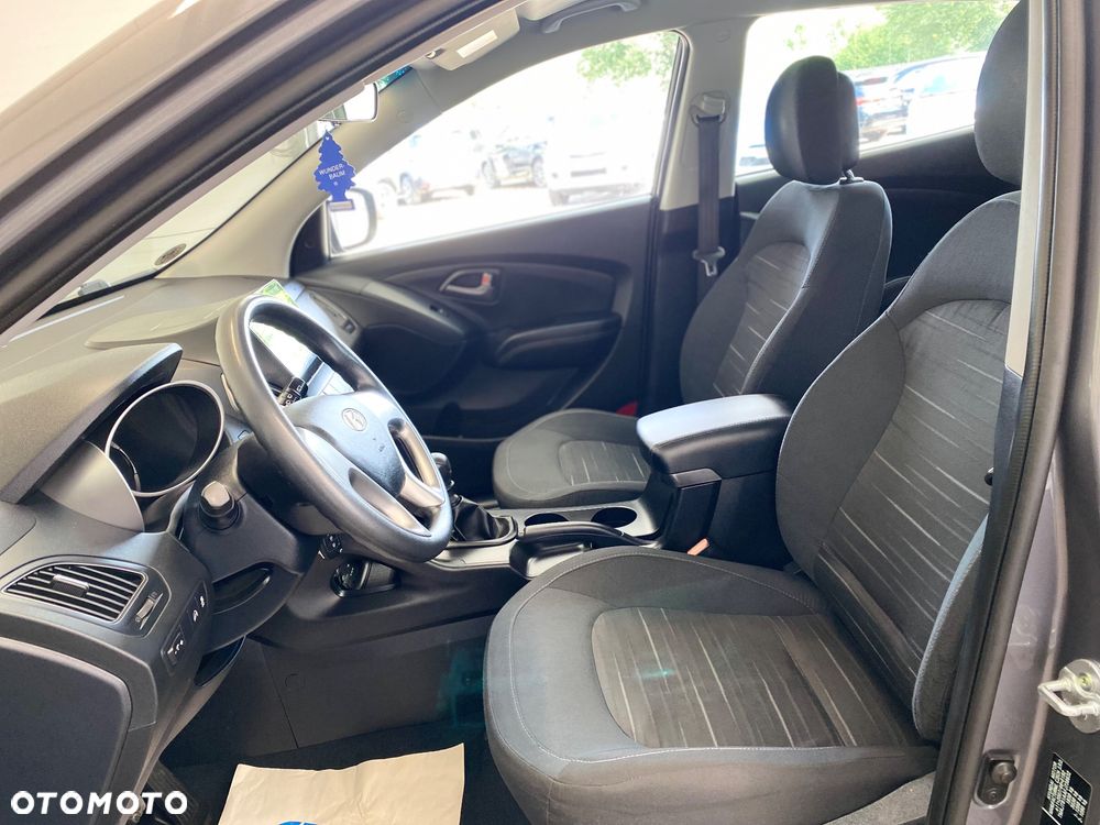 Hyundai ix35 1.6 2WD blue Trend - 10