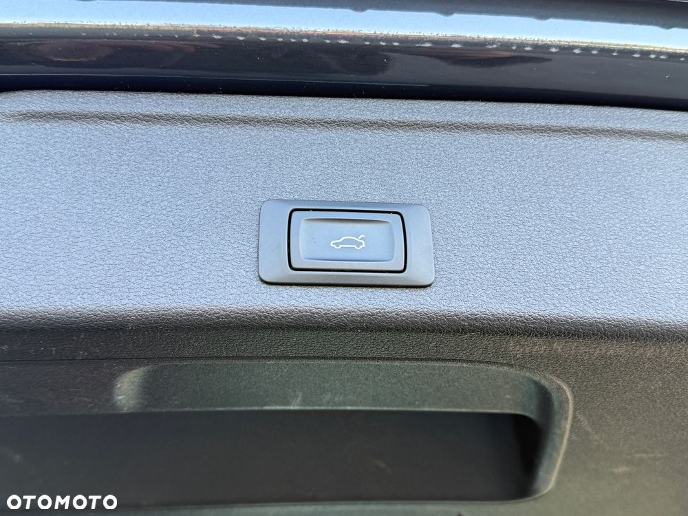 Audi A4 Avant 35 TFSI mHEV S tronic - 24
