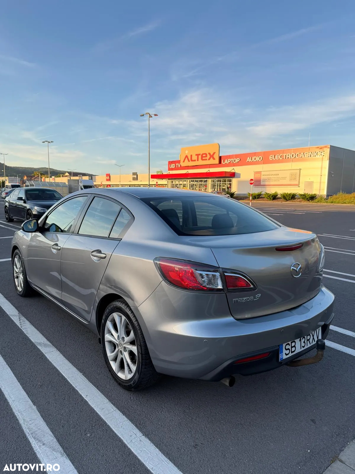 Mazda 3 - 6