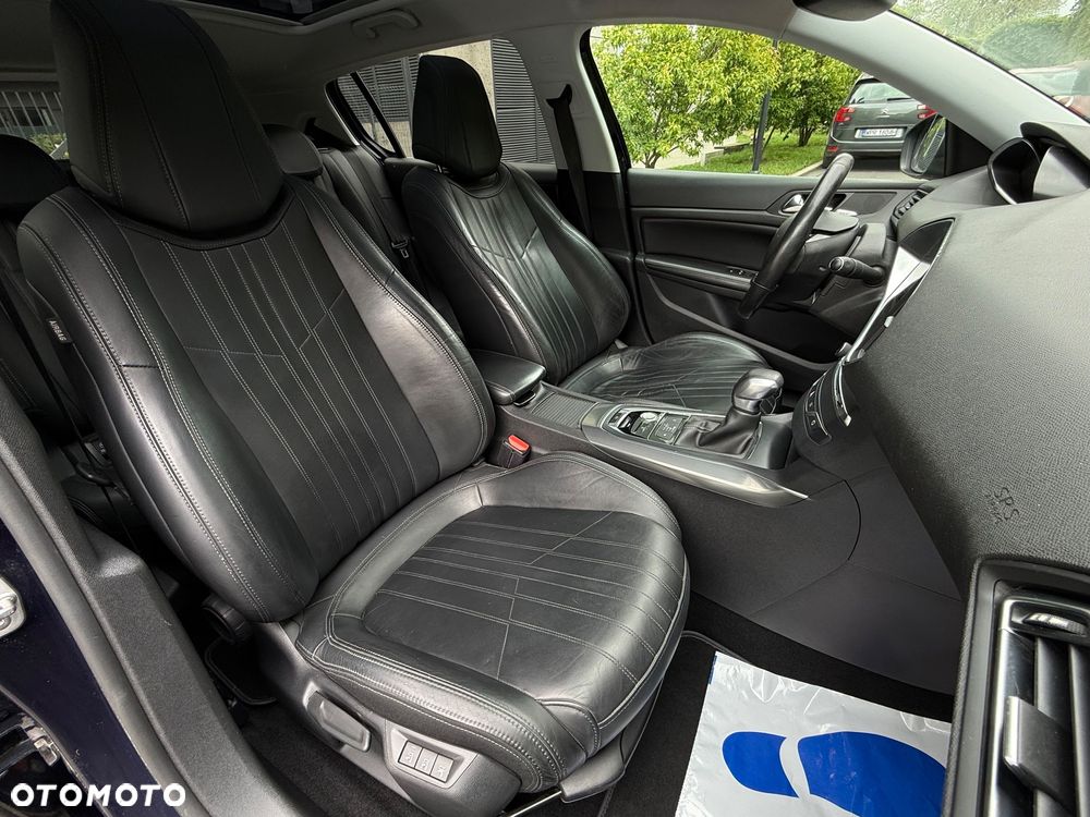 Peugeot 308 BlueHDi FAP 150 EAT6 Stop & Start Allure - 33