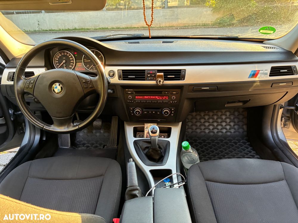 BMW Seria 3 316d - 22