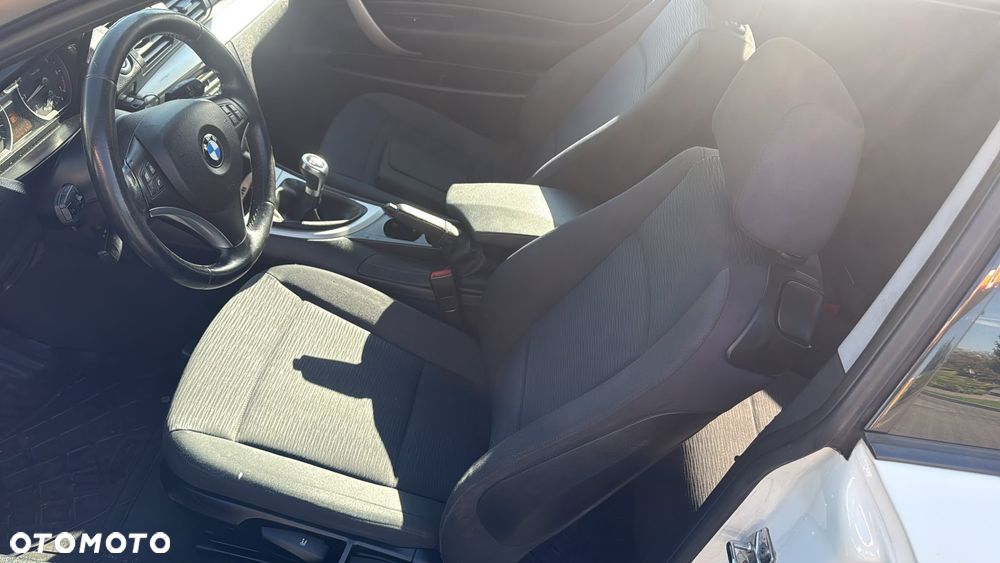 BMW Seria 1 116i - 18