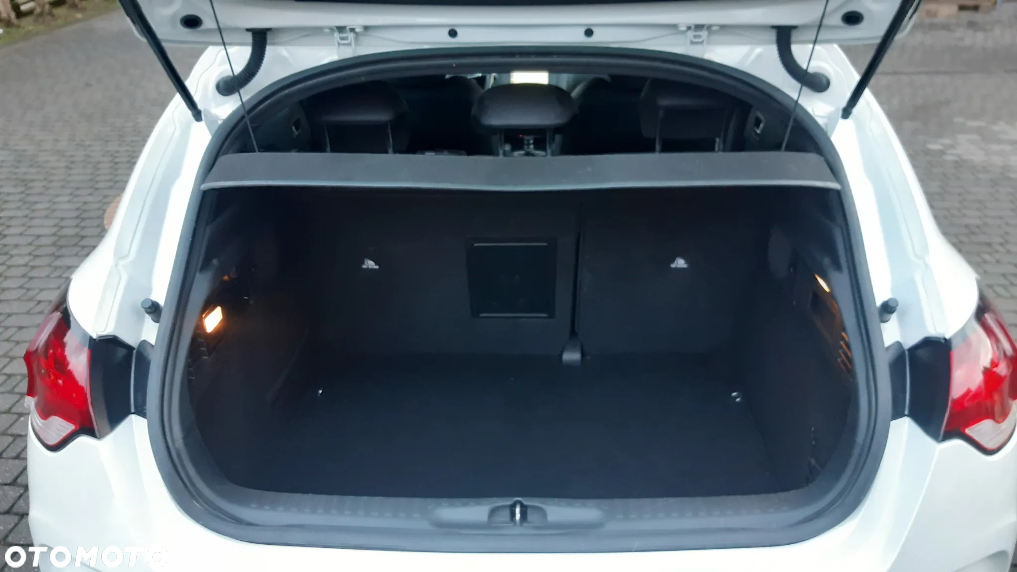 DS Automobiles DS 4 - 15