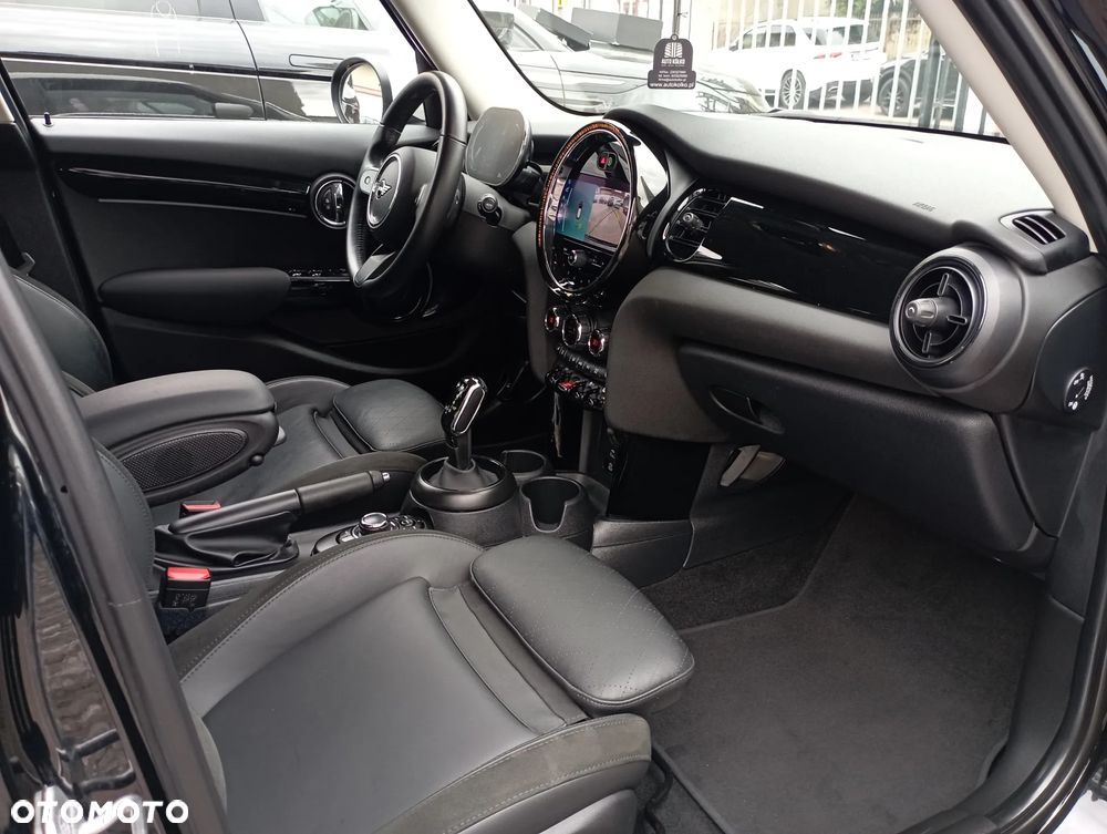 MINI Cooper Yours Trim - 9