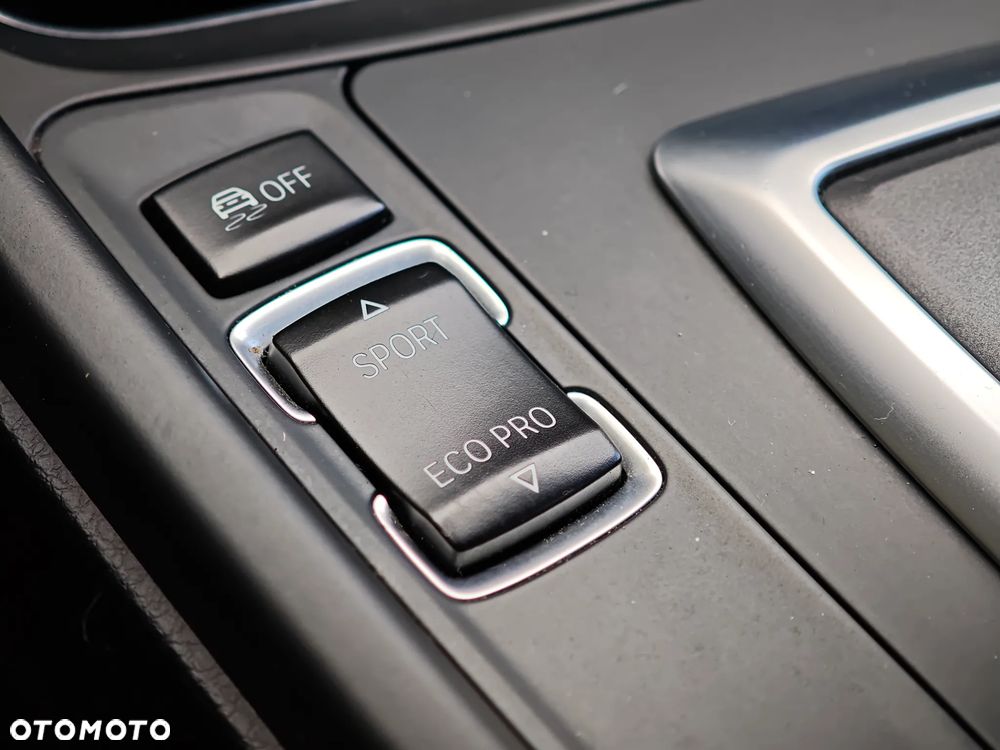 BMW Seria 4 420d Sport-Aut Sport Line - 33