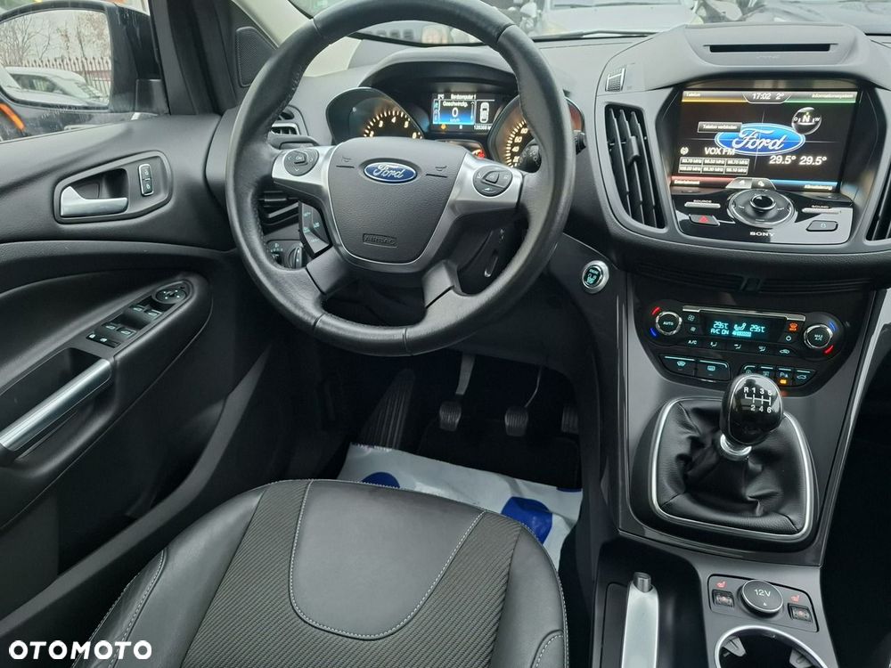 Ford Kuga 1.5 EcoBoost 2x4 Business Edition - 22