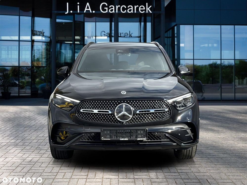 Mercedes-Benz GLC - 9