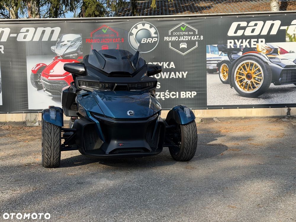 Can-Am Spyder - 7