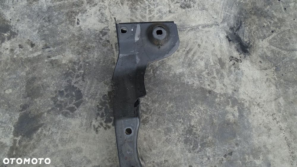 SANKI WÓZEK KOŁYSKA MERCEDES W169 A150 - 2