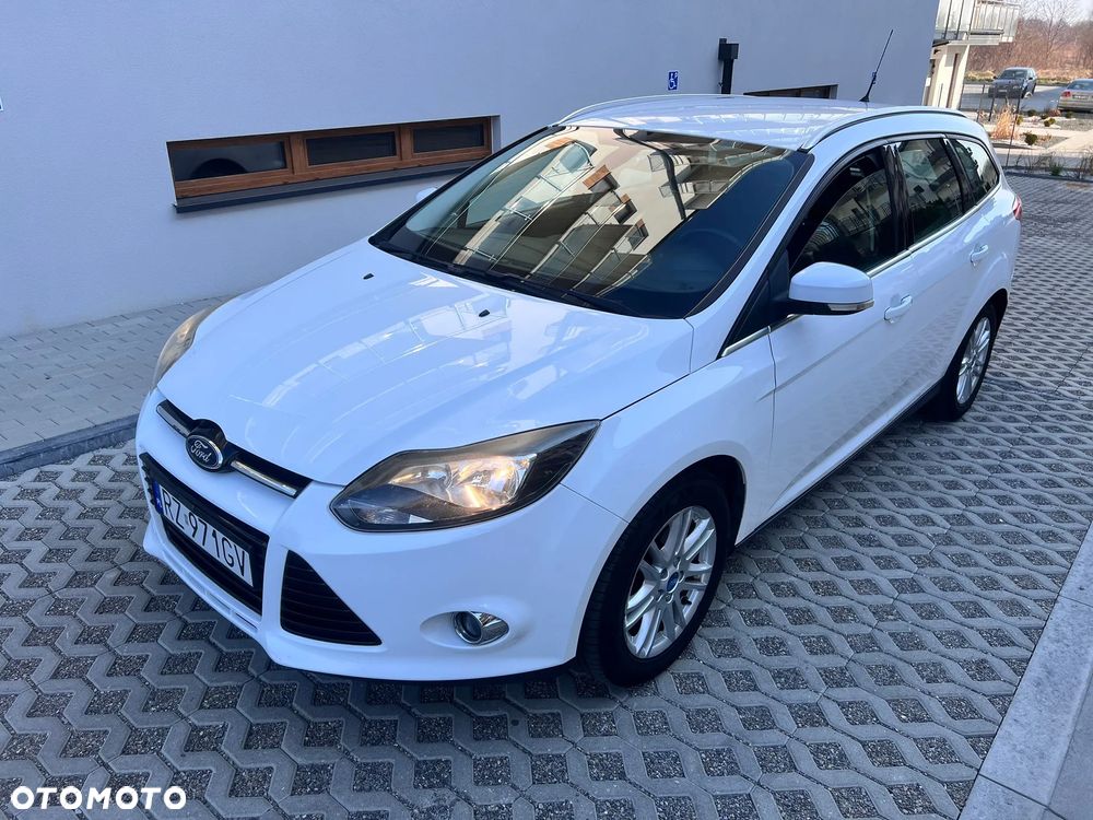 Ford Focus 1.6 SYNC Edition - 6