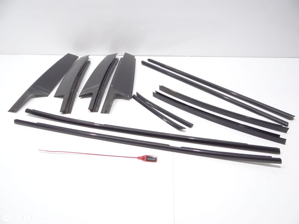 LISTWY SHADOW LINE BMW X1 E84 KOMPLET - 1