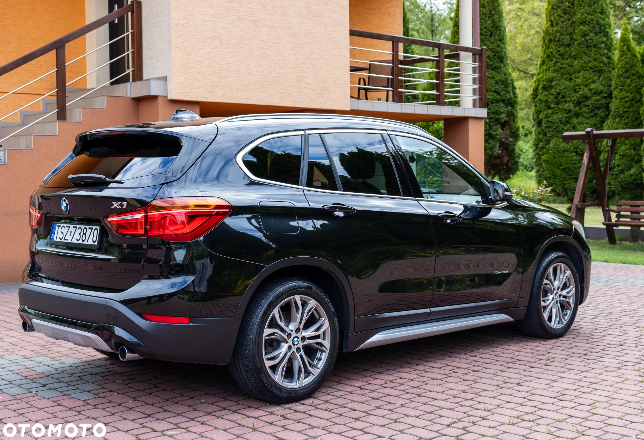 BMW X1 xDrive25i xLine - 4
