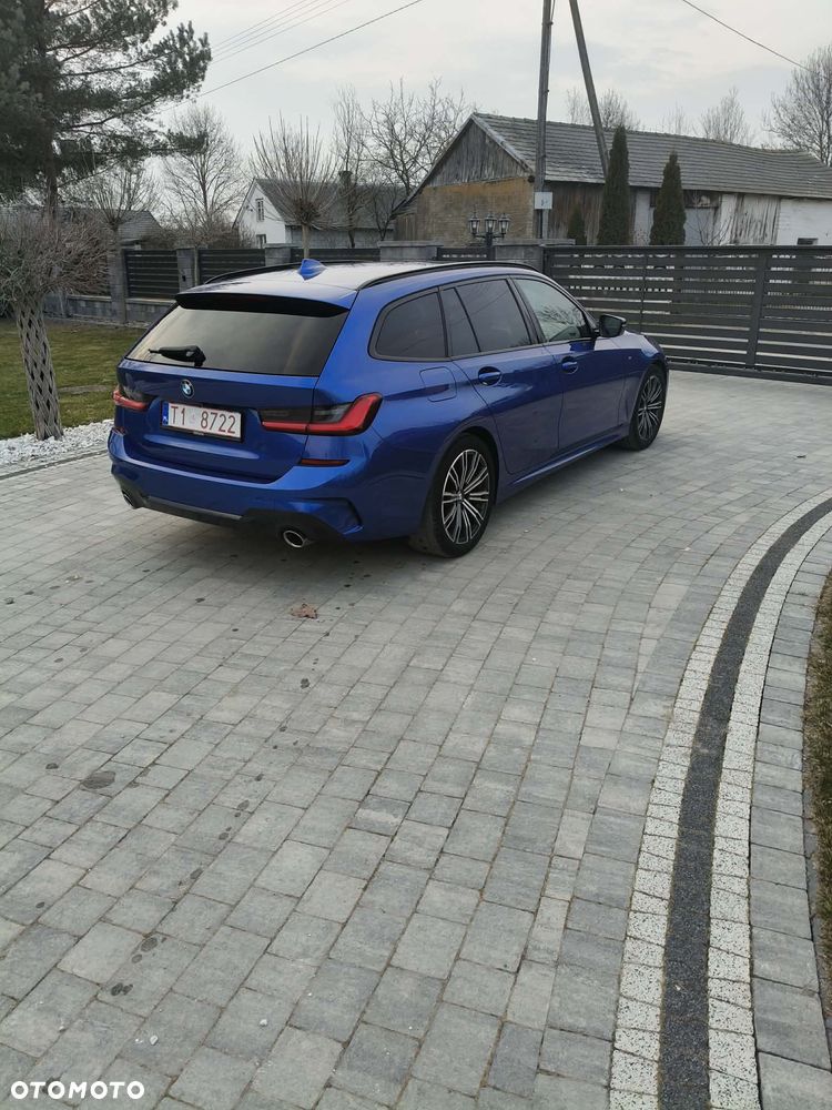 BMW Seria 3 320d xDrive Edition M Sport Shadow - 8