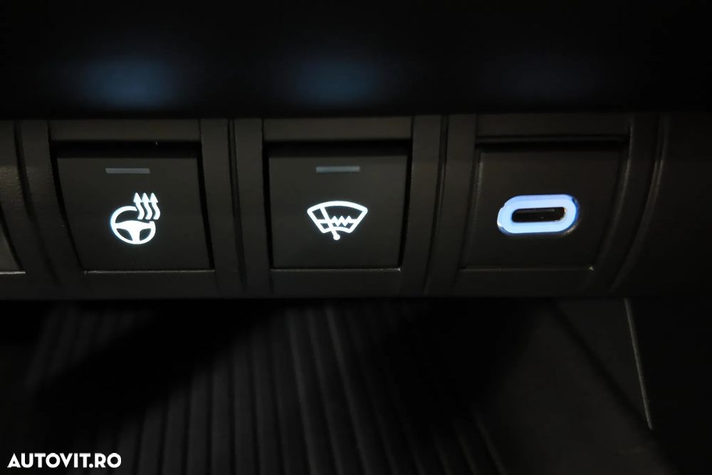 Toyota C-HR 1.8 HEV 140 CP 4x2 CVT Active - 23