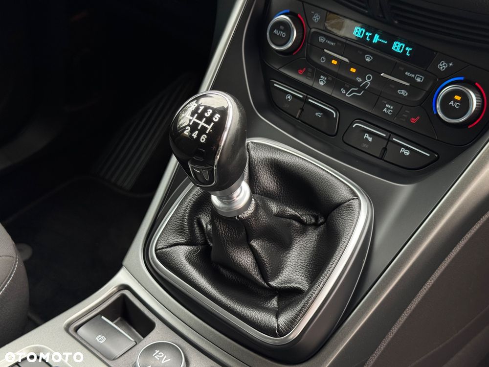 Ford Kuga 1.5 EcoBoost FWD Titanium ASS - 23