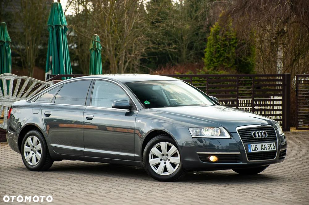 Audi A6 Limousine 2.4 - 3