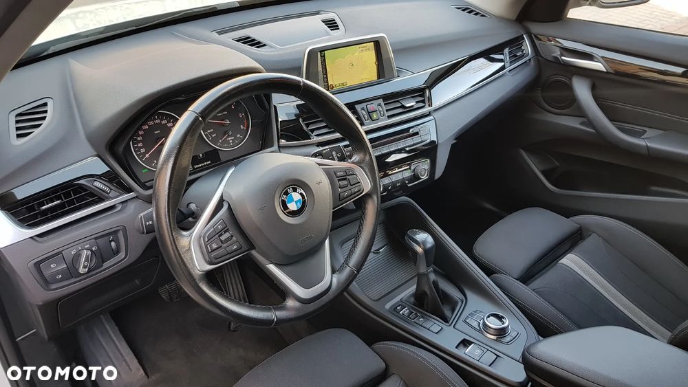 BMW X1 sDrive18d Advantage sport - 12