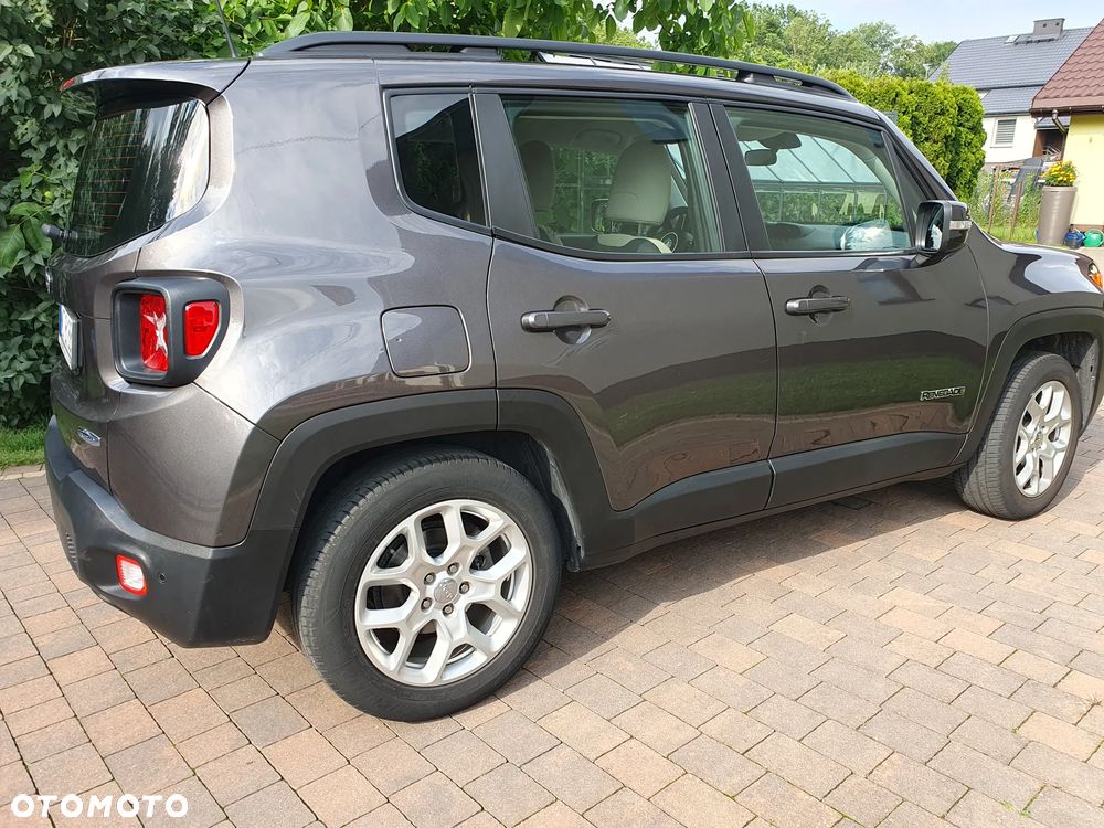 Jeep Renegade 1.6 E-TorQ Longitude FWD - 3