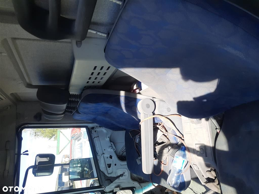 Kabina FOTELE Iveco Euro cargo  TECTOR 3.9 170KM 1997-2014 BIALA - 3