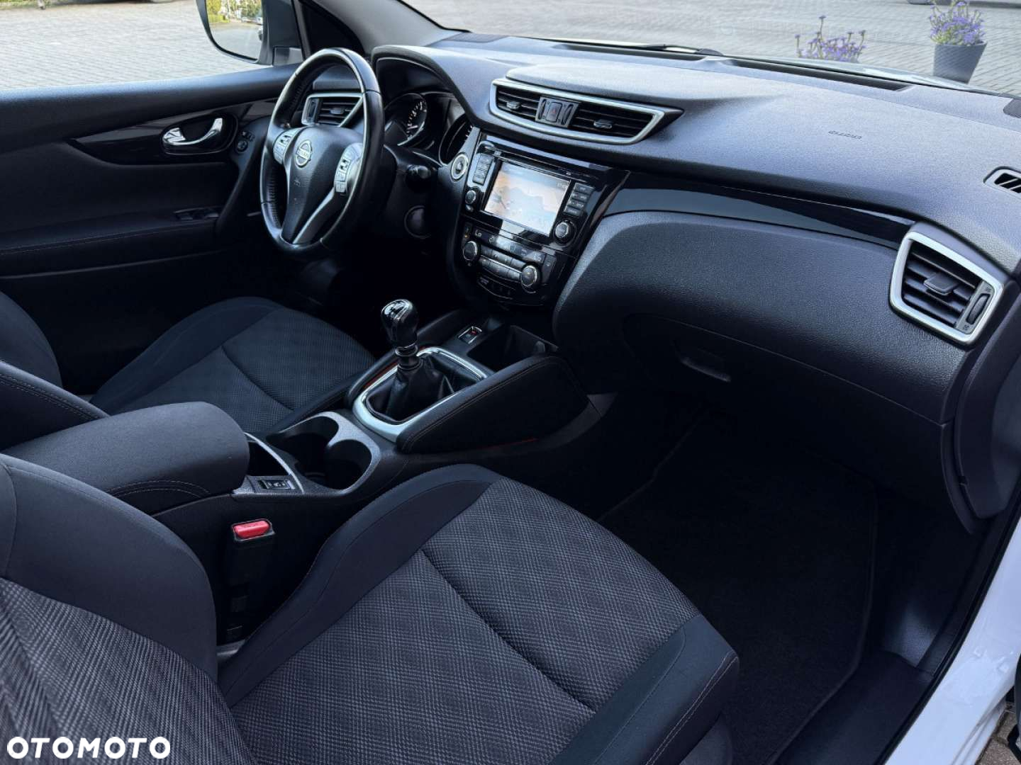 Nissan Qashqai 1.6 DIG-T Tekna - 27