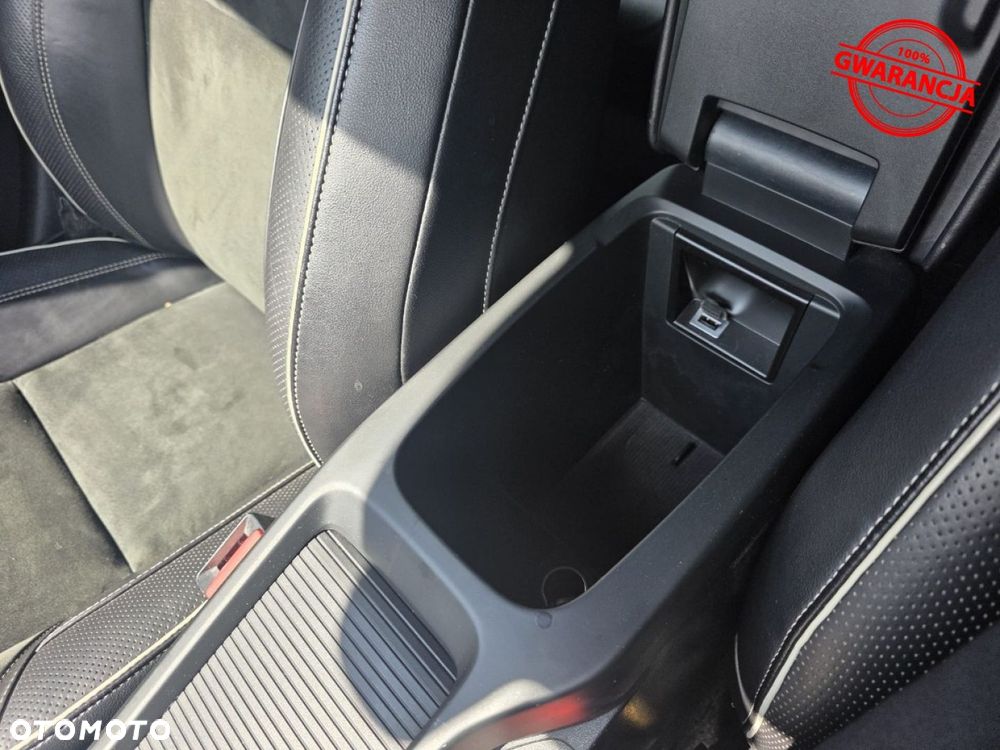 Volvo V40 D2 Drive-E R-Design Kinetic - 35