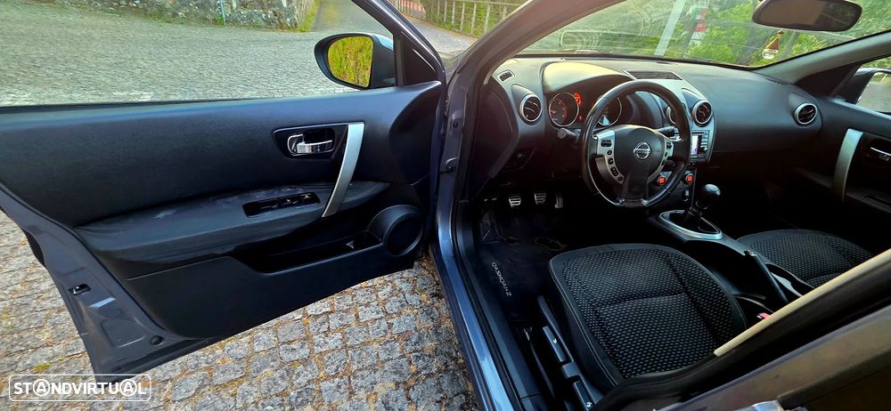 Nissan Qashqai 1.5 dCi Tekna Premium 17 - 10