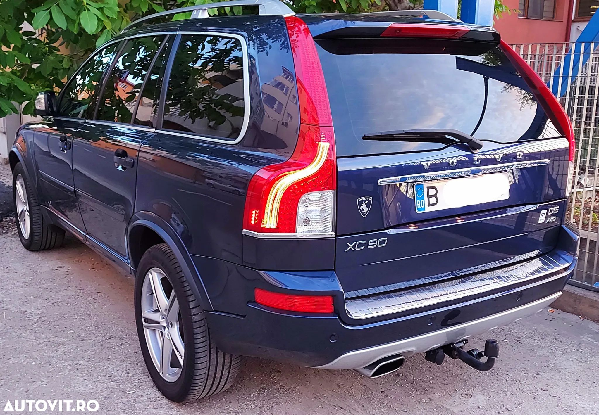 Volvo XC 90 D5 AWD Summum - 1