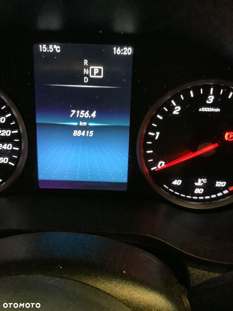 Mercedes-Benz GLC 200 d 4-Matic Business Edition - 11