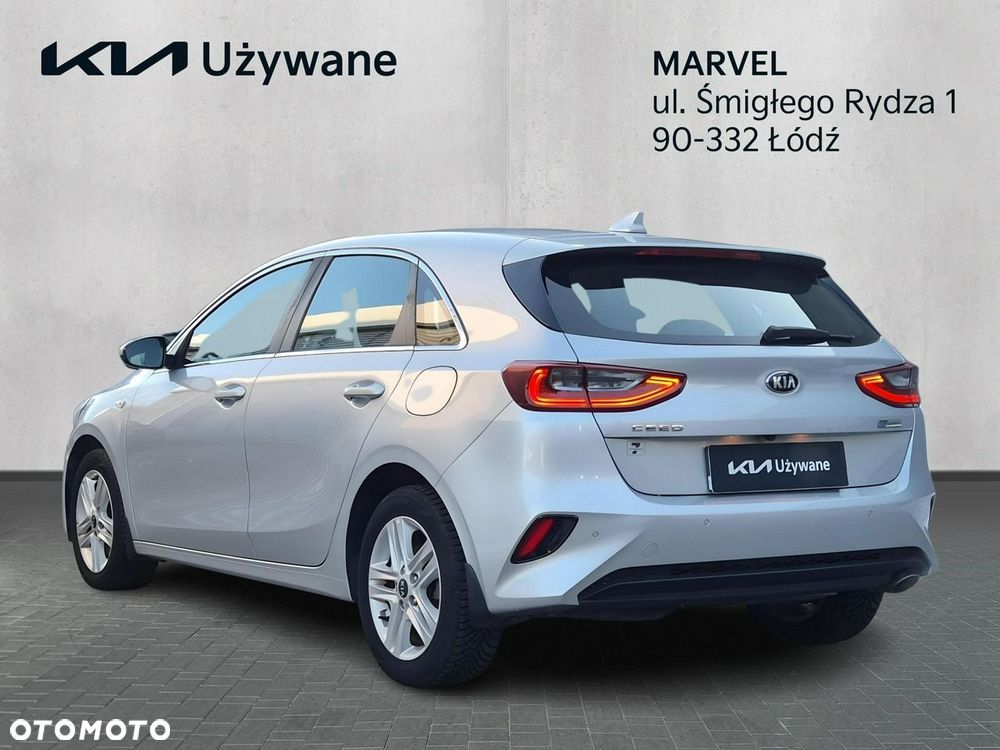 Kia Ceed 1.6 CRDi mHEV M - 4