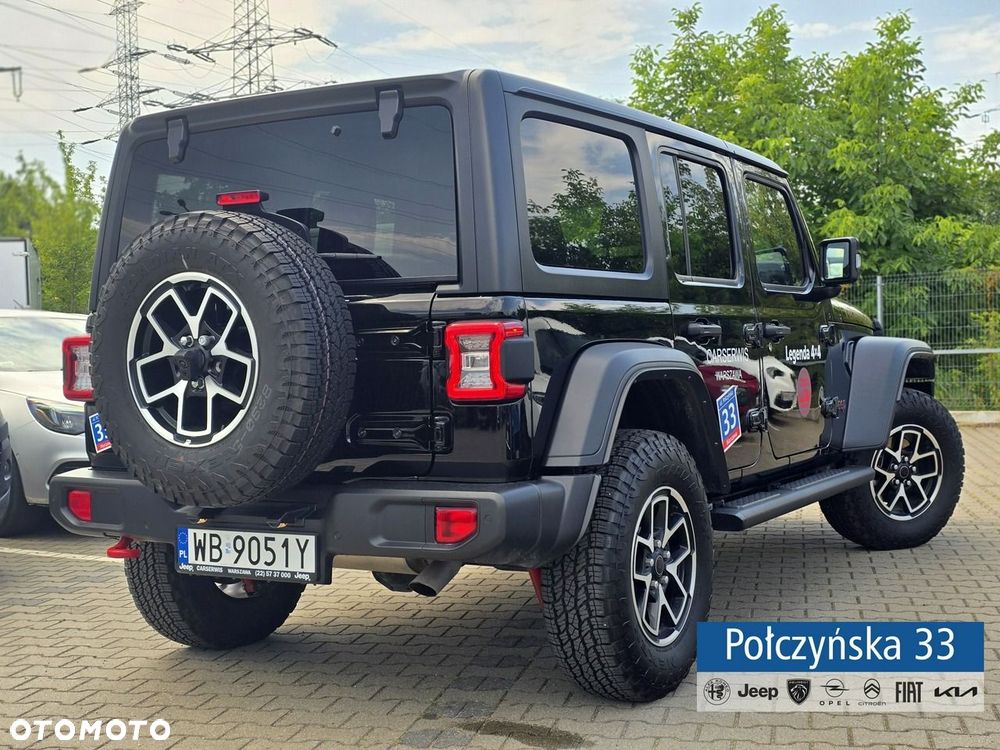 Jeep Wrangler - 8