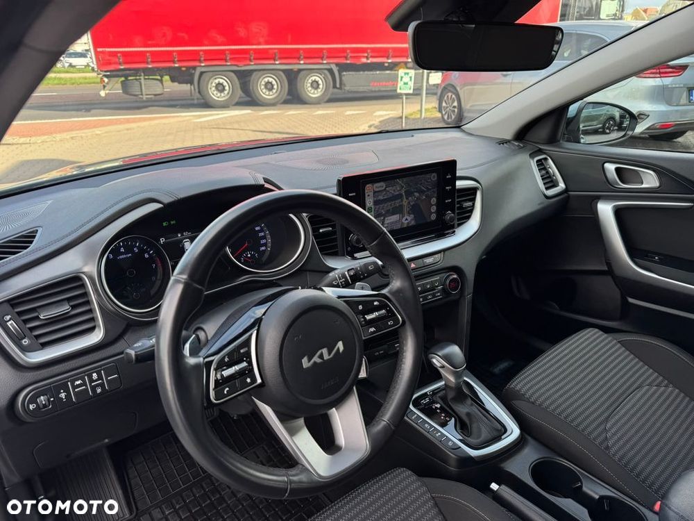 Kia Ceed 1.5 T-GDI M DCT - 9