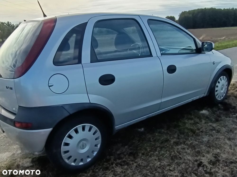 Opel Corsa 1.7 DI Start - 8